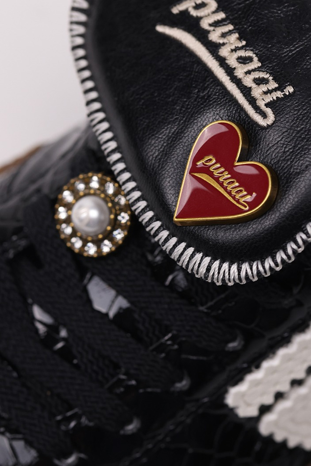 Heart charm pin lace clip