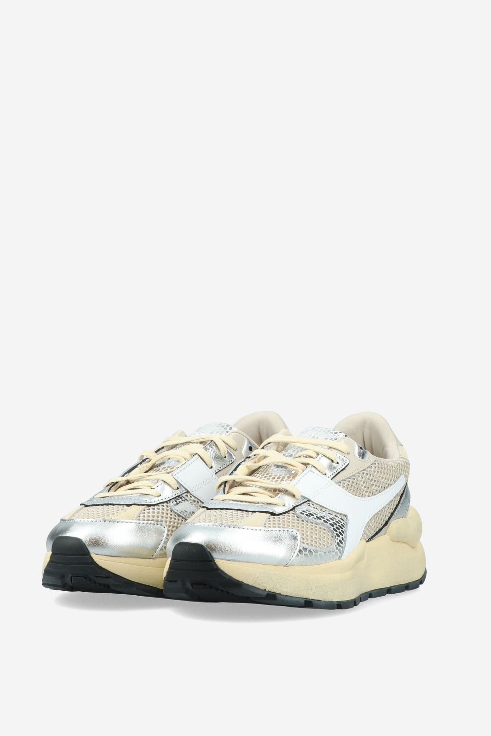 Mercury Elite cobra used mesh sneakers