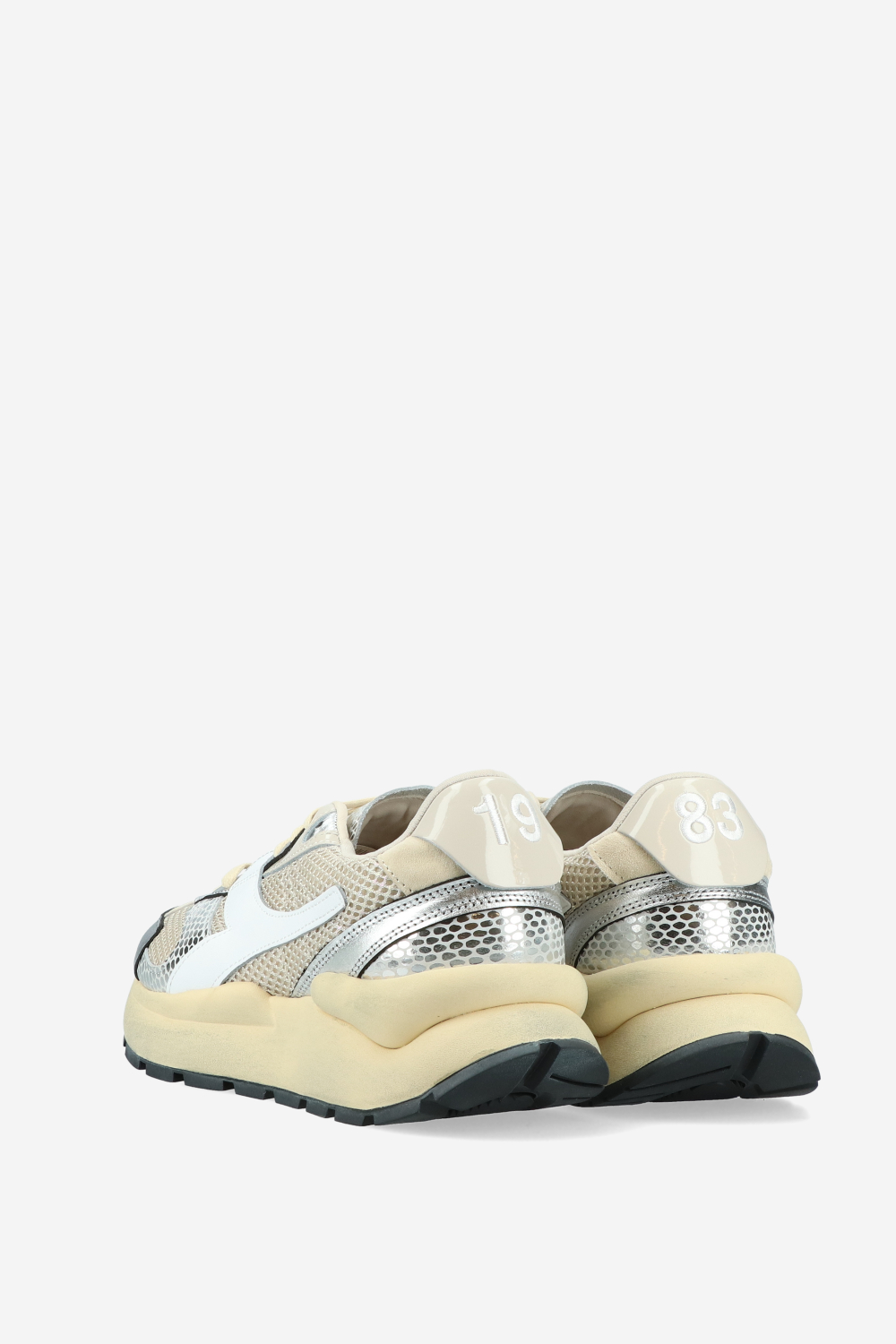 Mercury Elite cobra used mesh sneakers