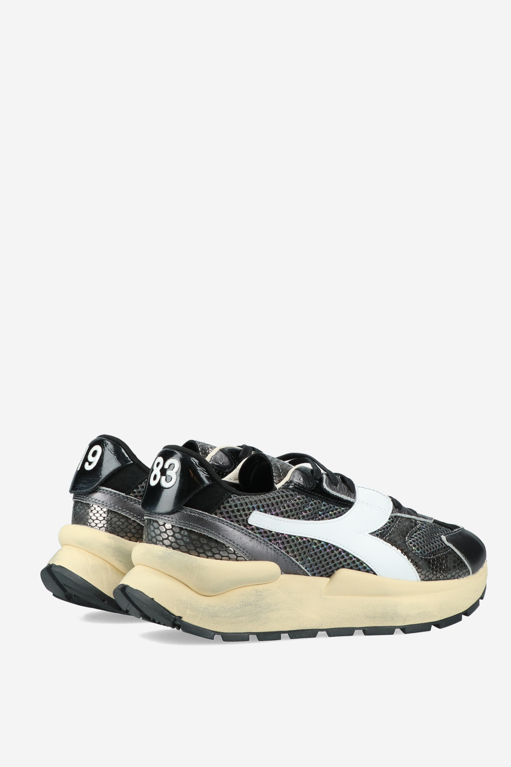 Mercury Elite cobra used mesh sneakers