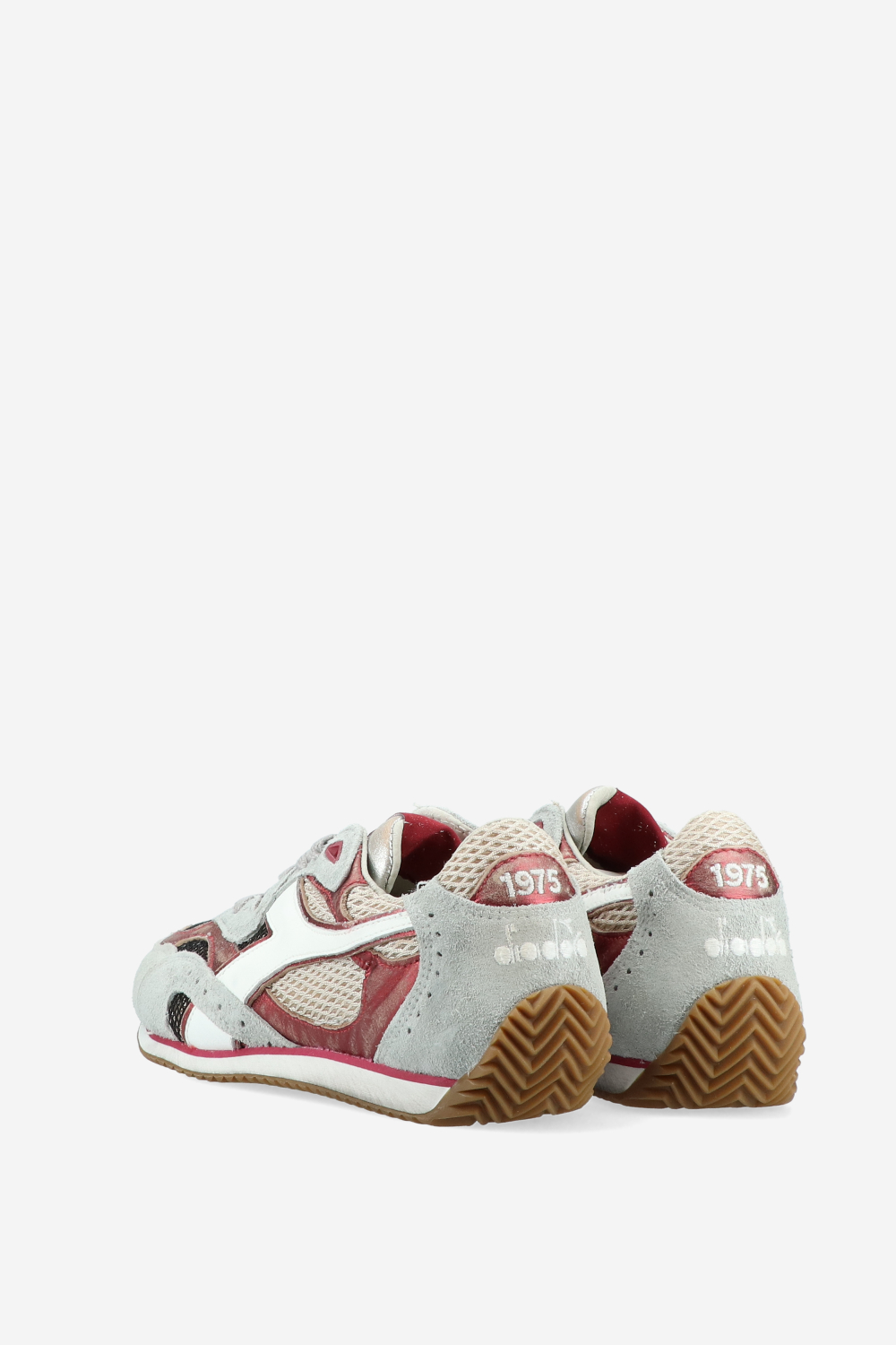 Equipe revenge italia used suede sneakers