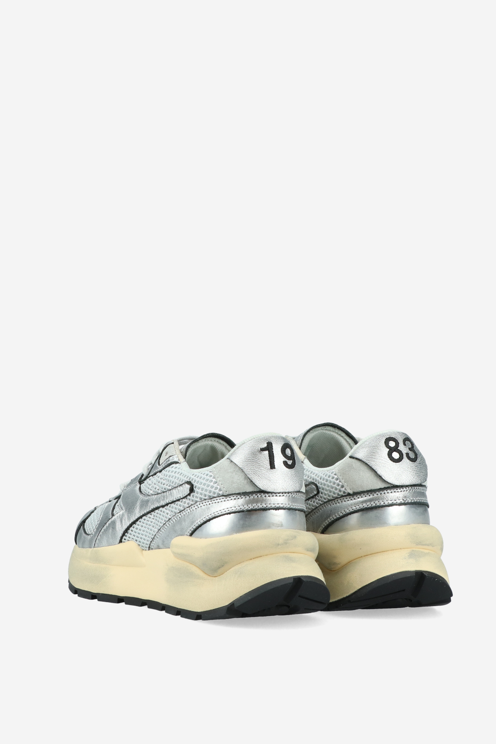 Mercury Elite used mesh sneakers