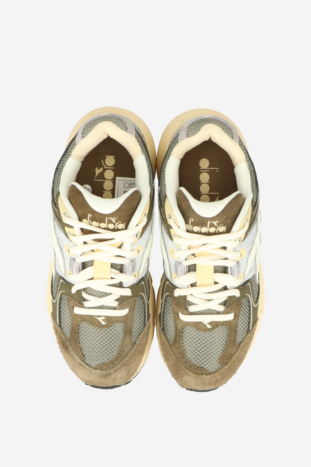 Mythos star M2 stone sneakers