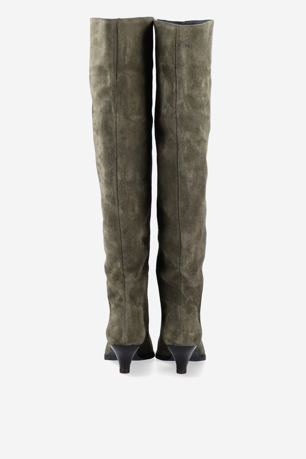 Pointed-toe knee-high suede boots