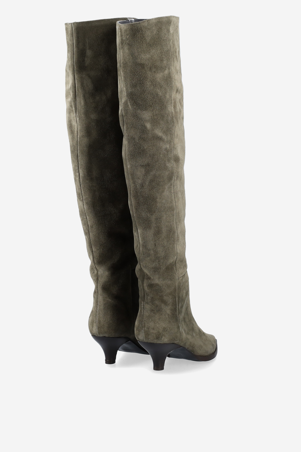 Pointed-toe knee-high suede boots