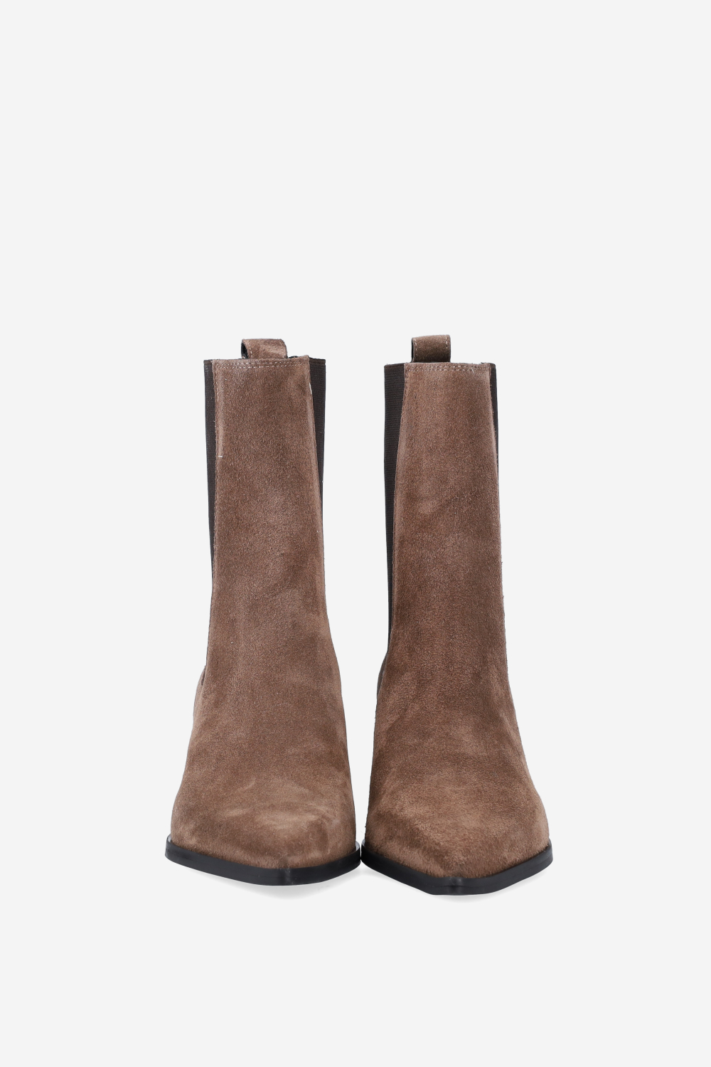 Pointed-toe suede boots