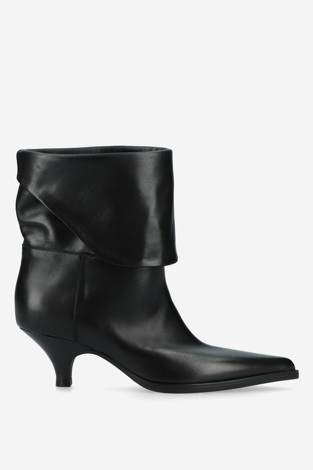 Elena Iachi - Leather fold-over ankle boots