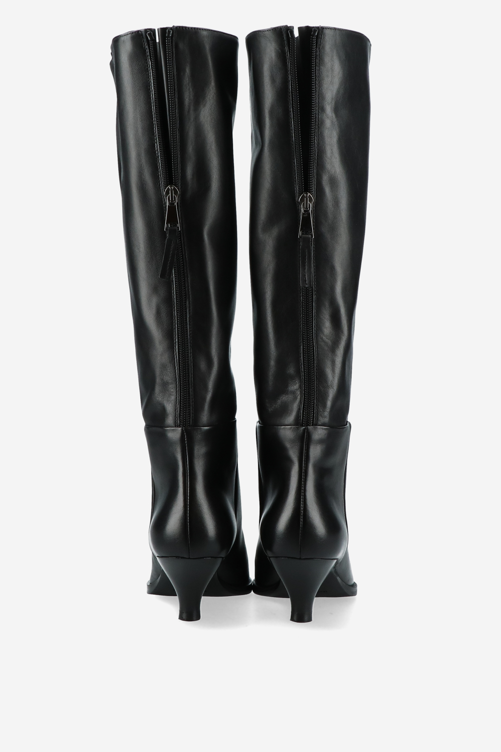 Pointed toe leather boots