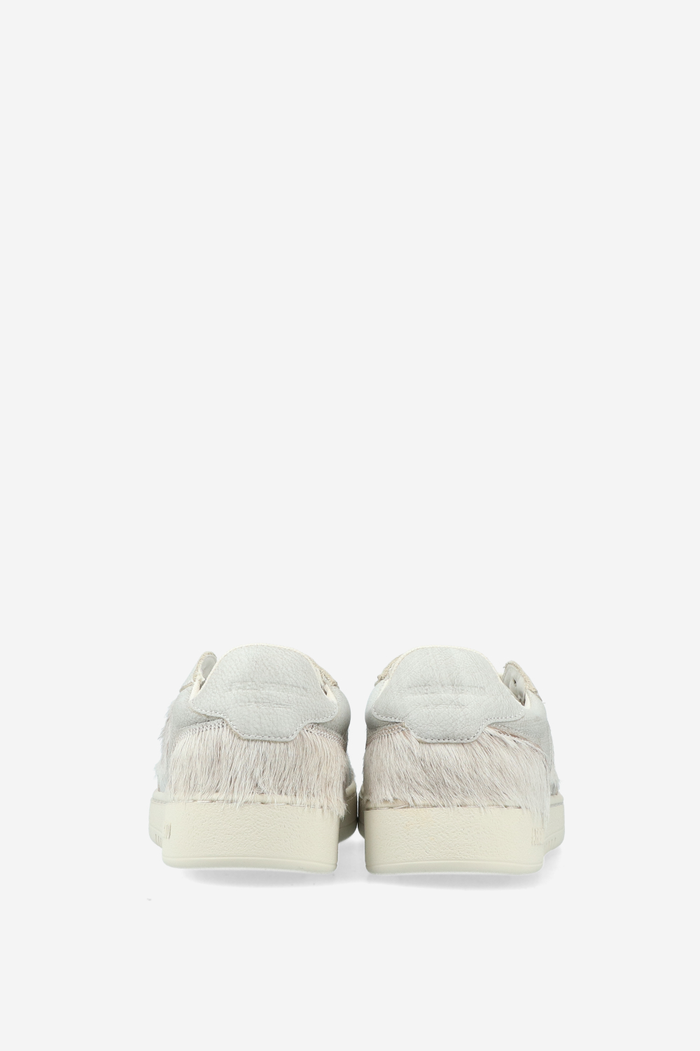 Dice t-toe pony sneakers