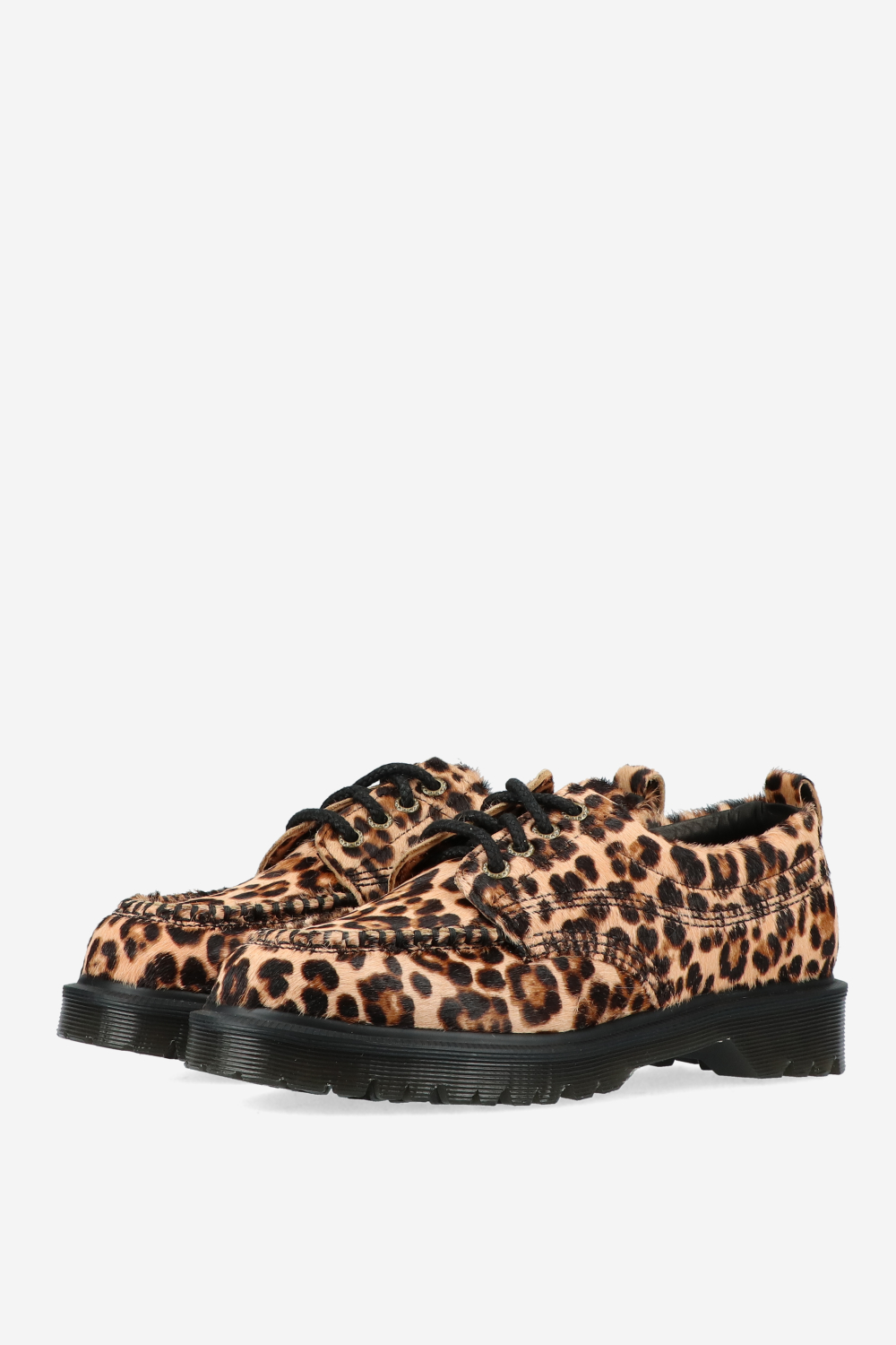Lowell leopard print lace-up shoe