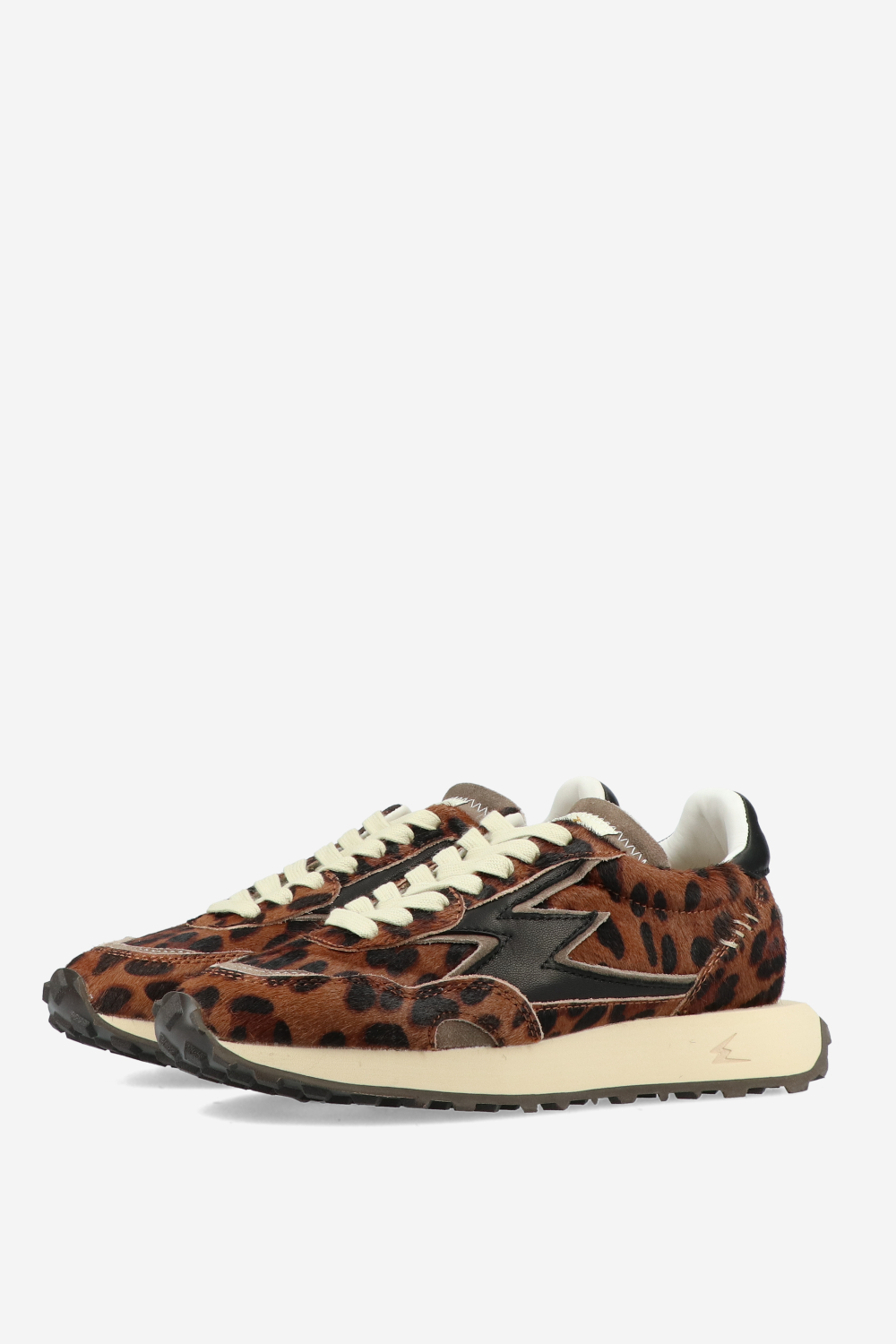 Hype deluxe horsy sneakers