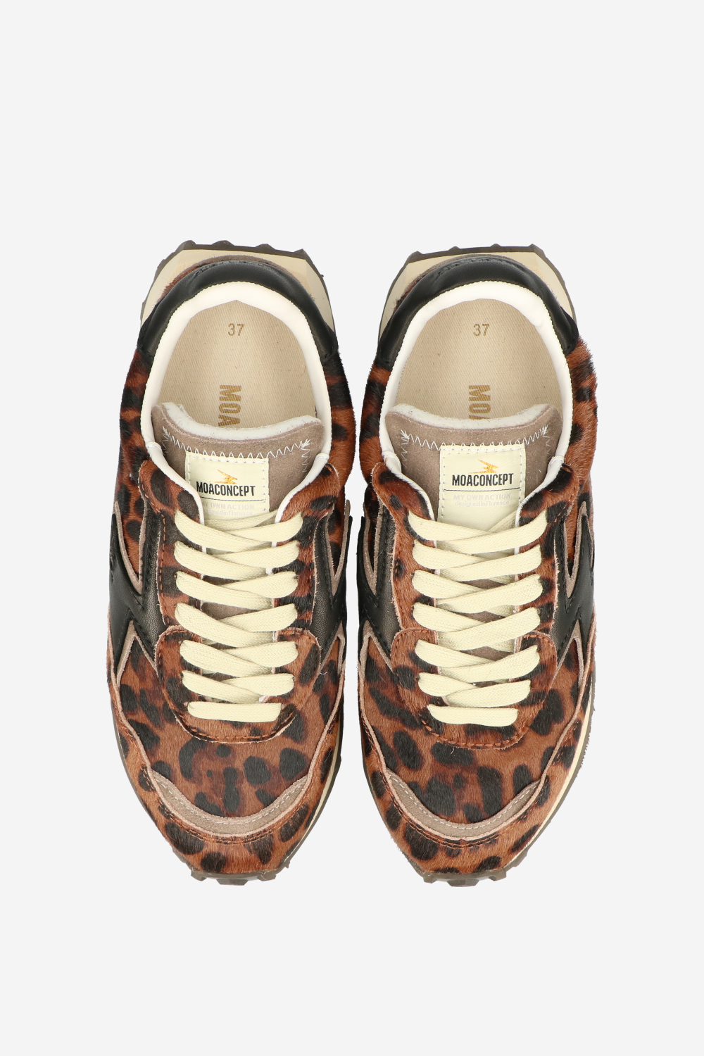 Hype deluxe horsy sneakers