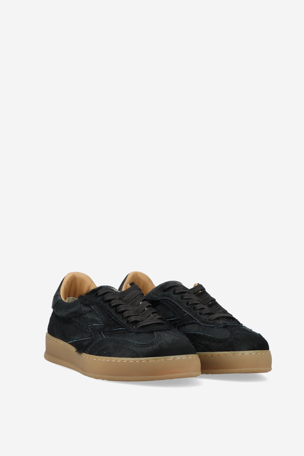 Club deluxe horsy sneakers