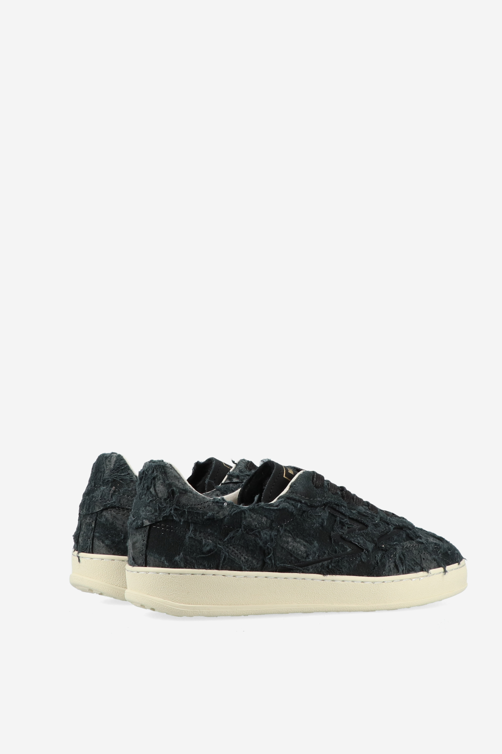Master Club destroyed suede sneakers