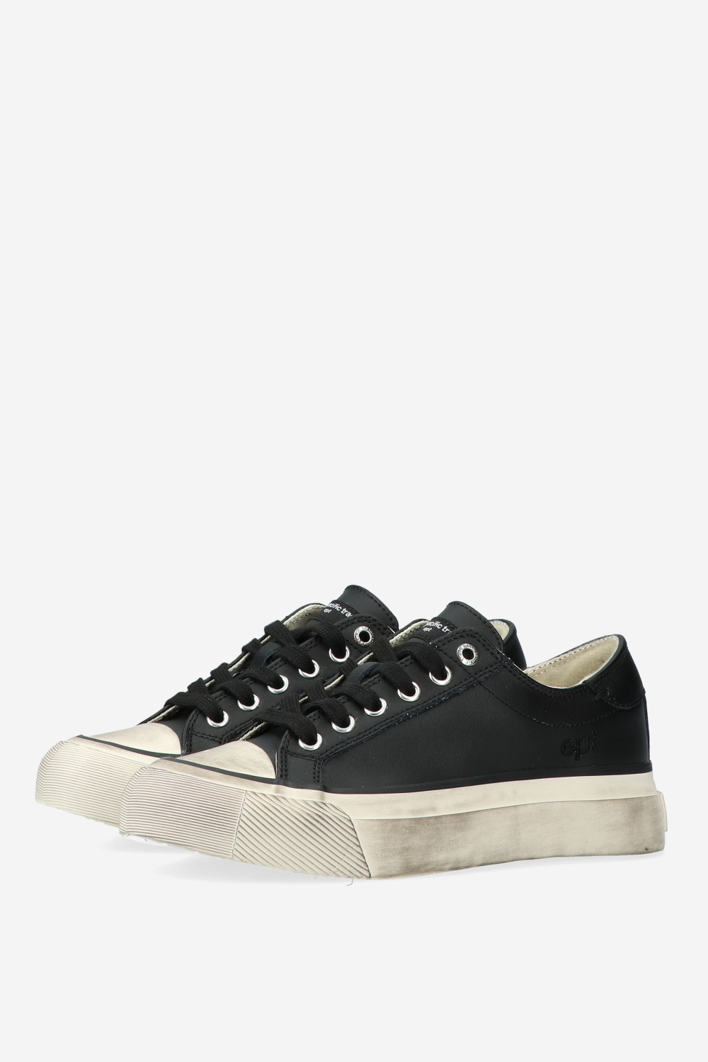 Dive vintage leather sneakers