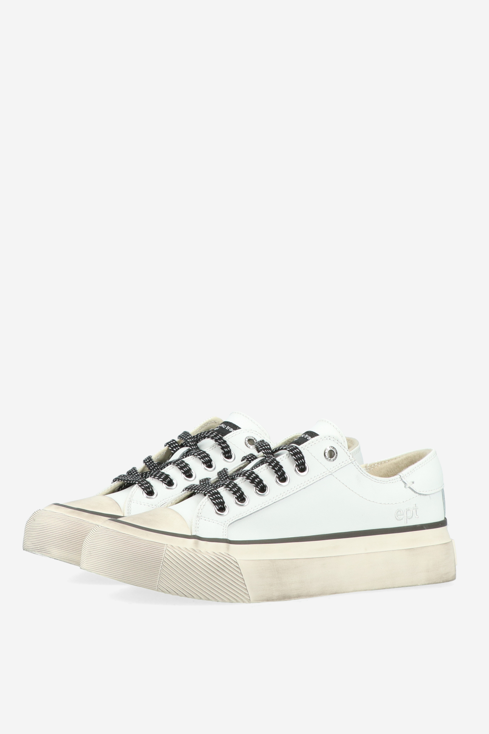 Dive vintage leather sneakers