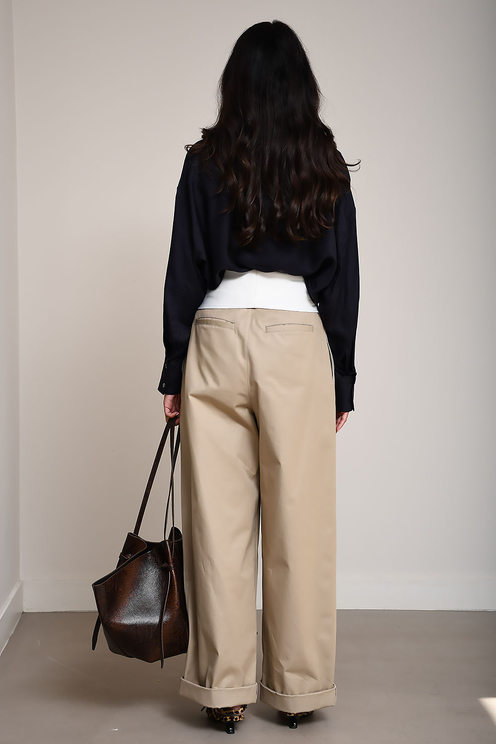 Wendy elastic waist wide-leg trouser