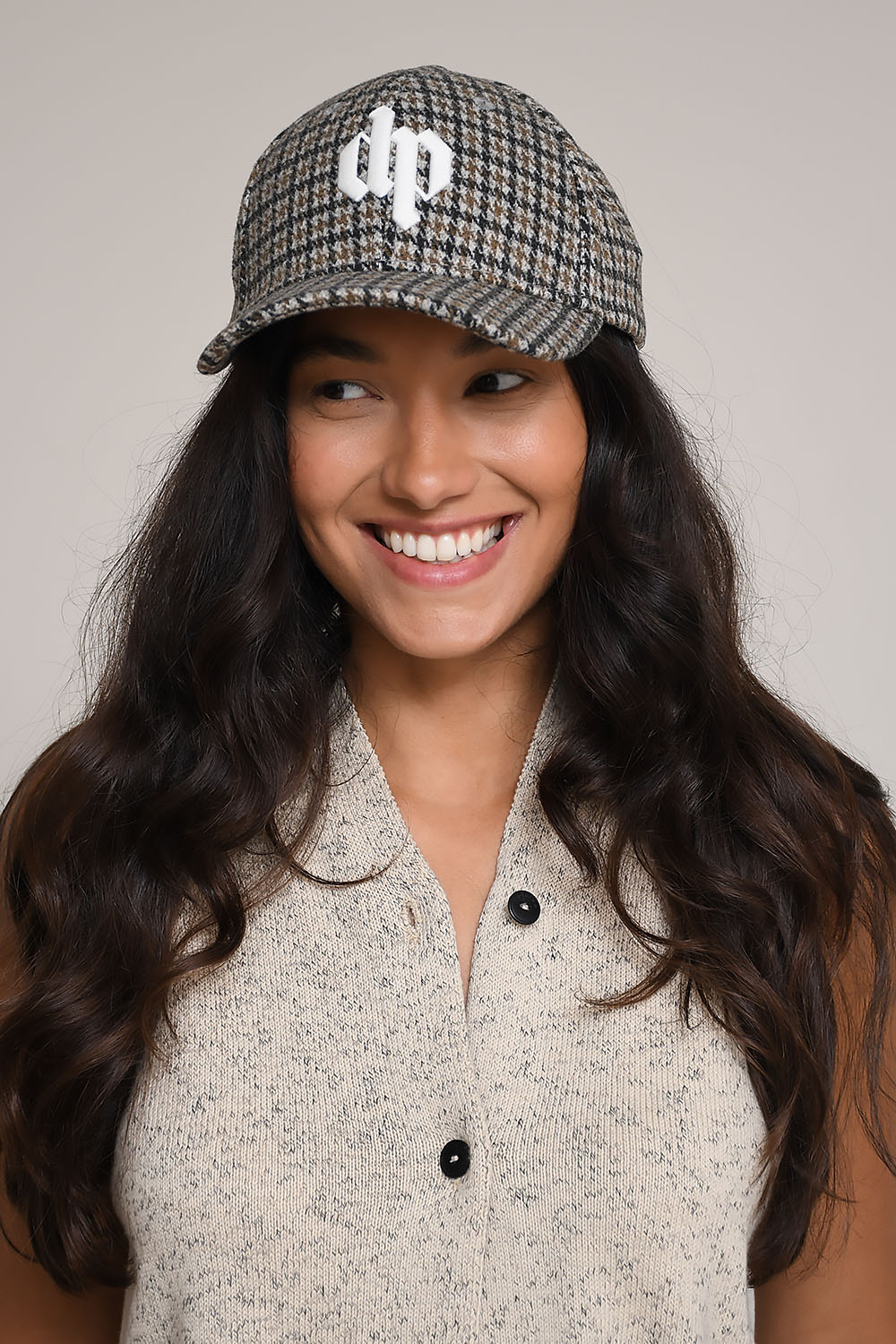 Shetland check logo embroidered baseball cap - Mayke