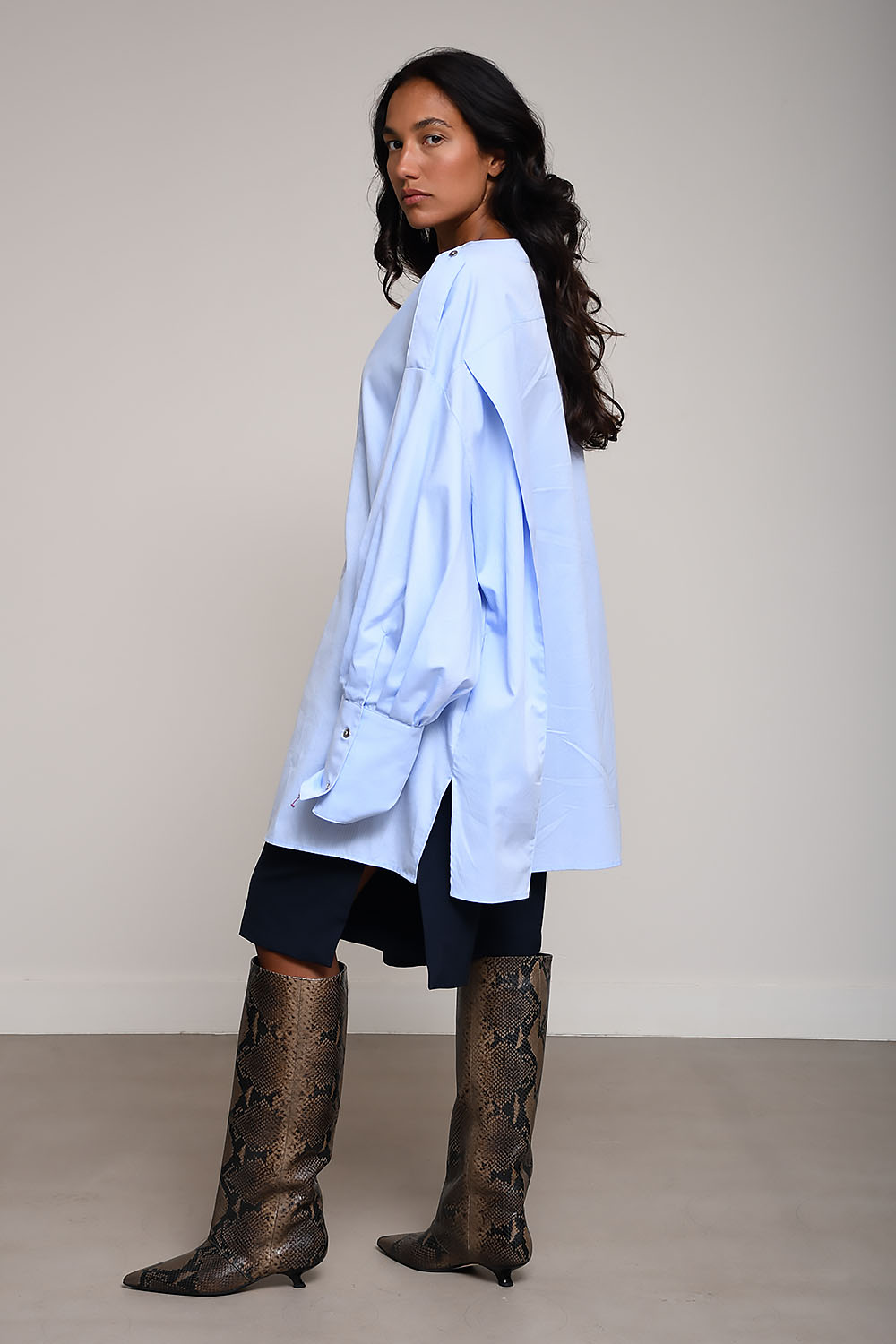 Cher oversized shirt