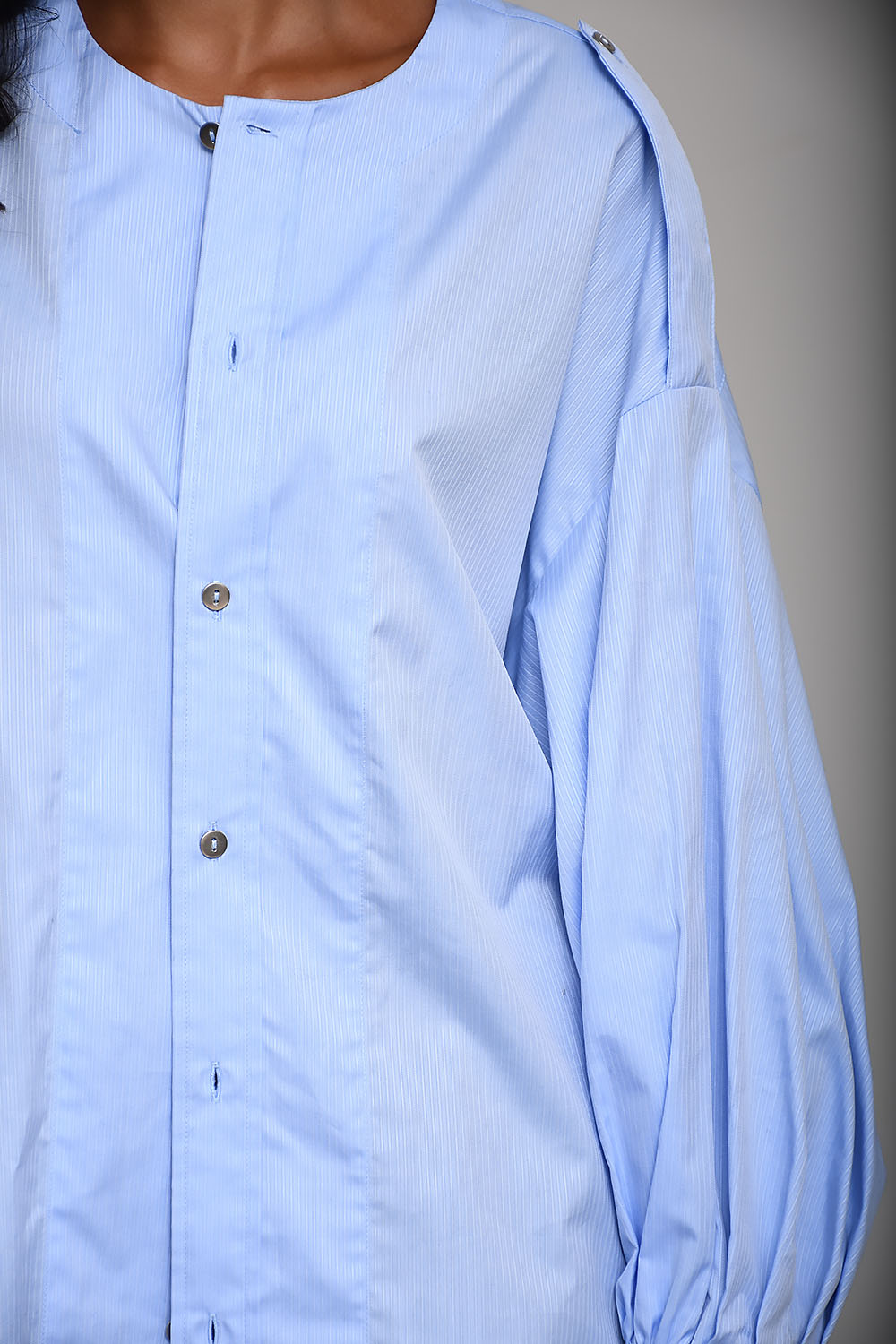 Cher oversized shirt