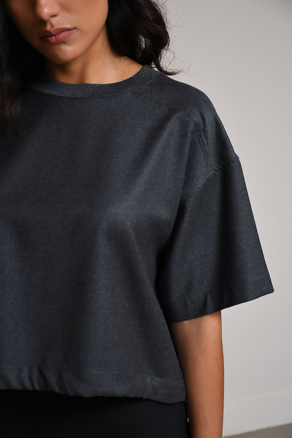 Gini flan-woven wool top