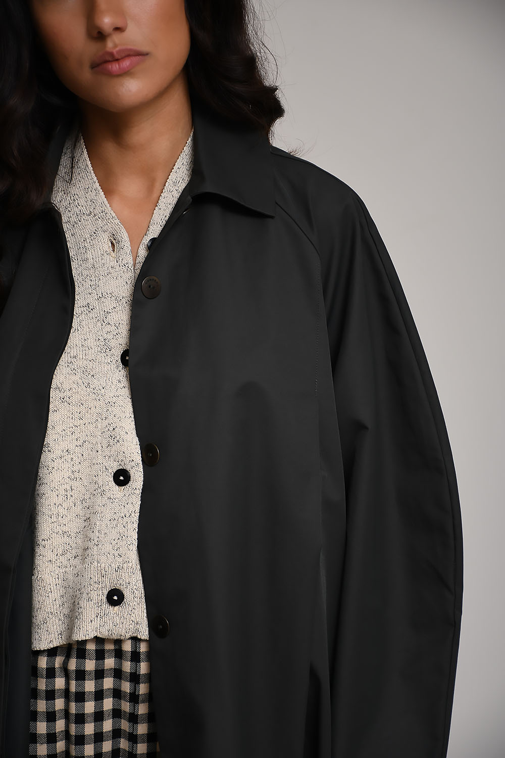 Asymmetric trench coat