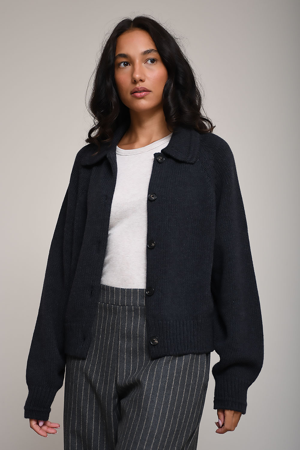 Merino wool collar cardigan