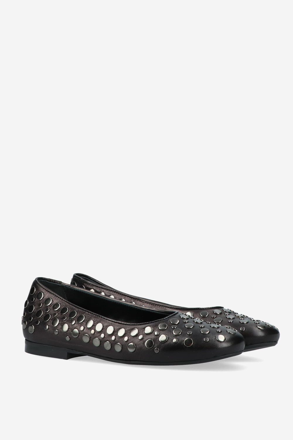 Rotue - 3 nights leather studded ballerinas