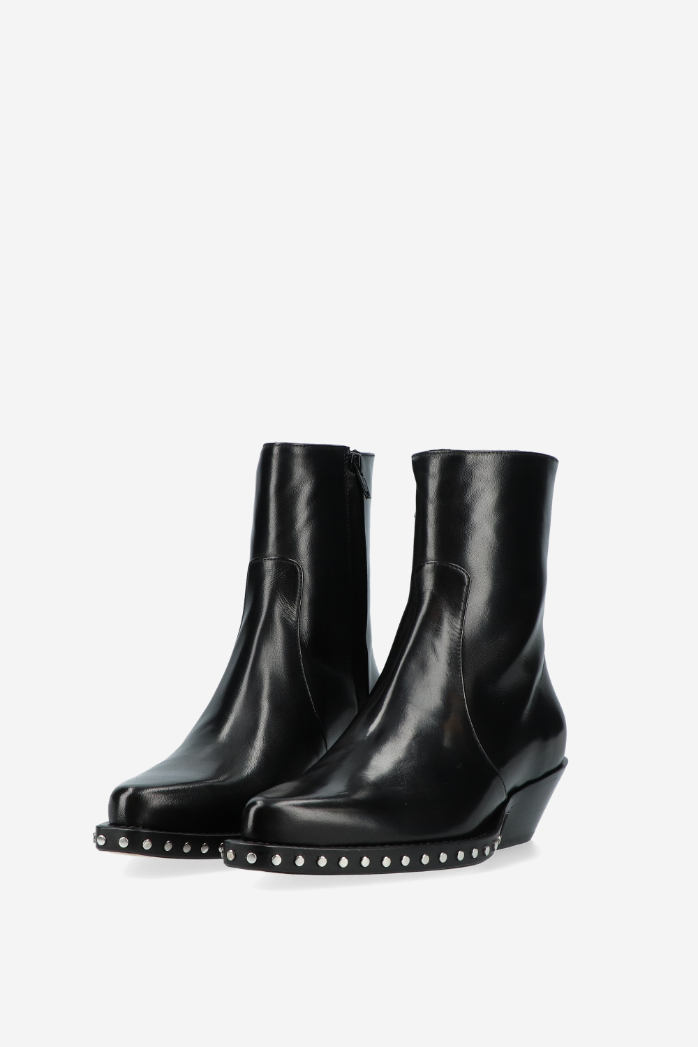 Incomplete leather boots