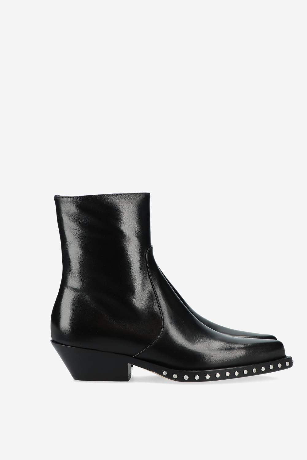 Incomplete leather boots