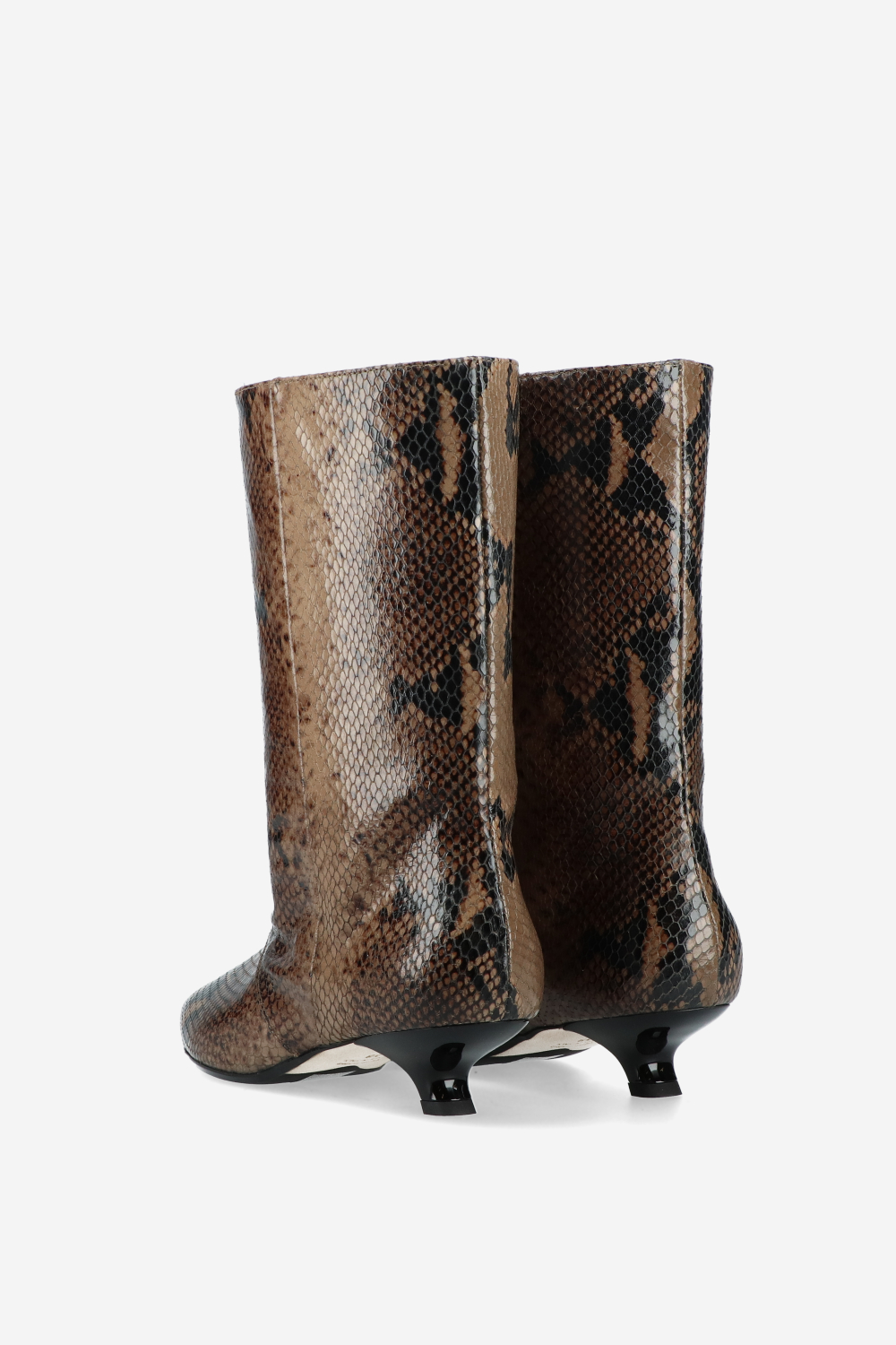 Unforgettable pitone leather boots