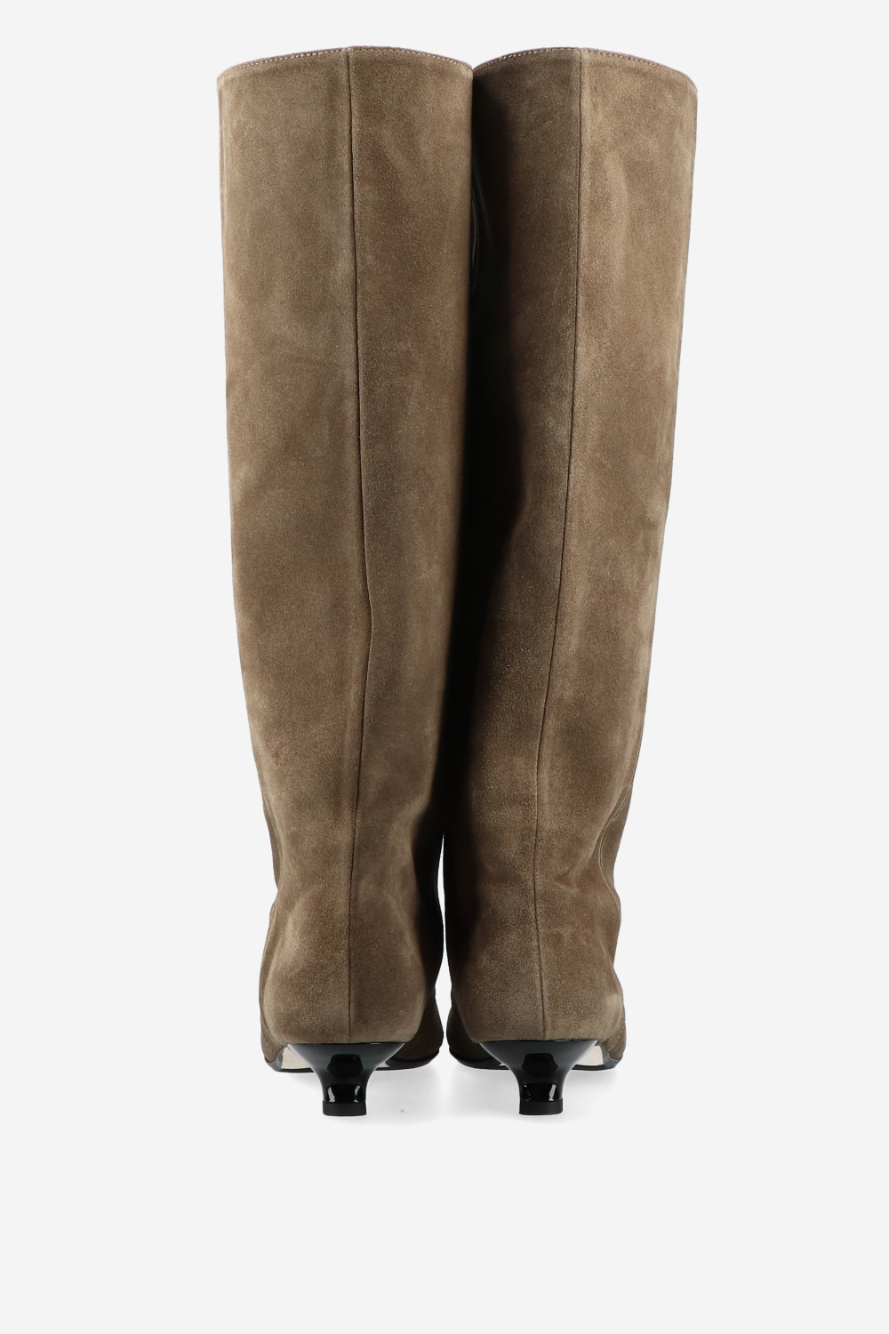 Beggin’ suede boots