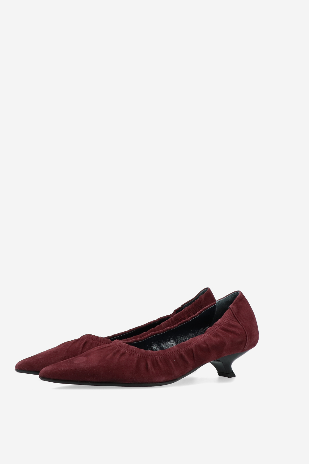 Dammage suede pumps