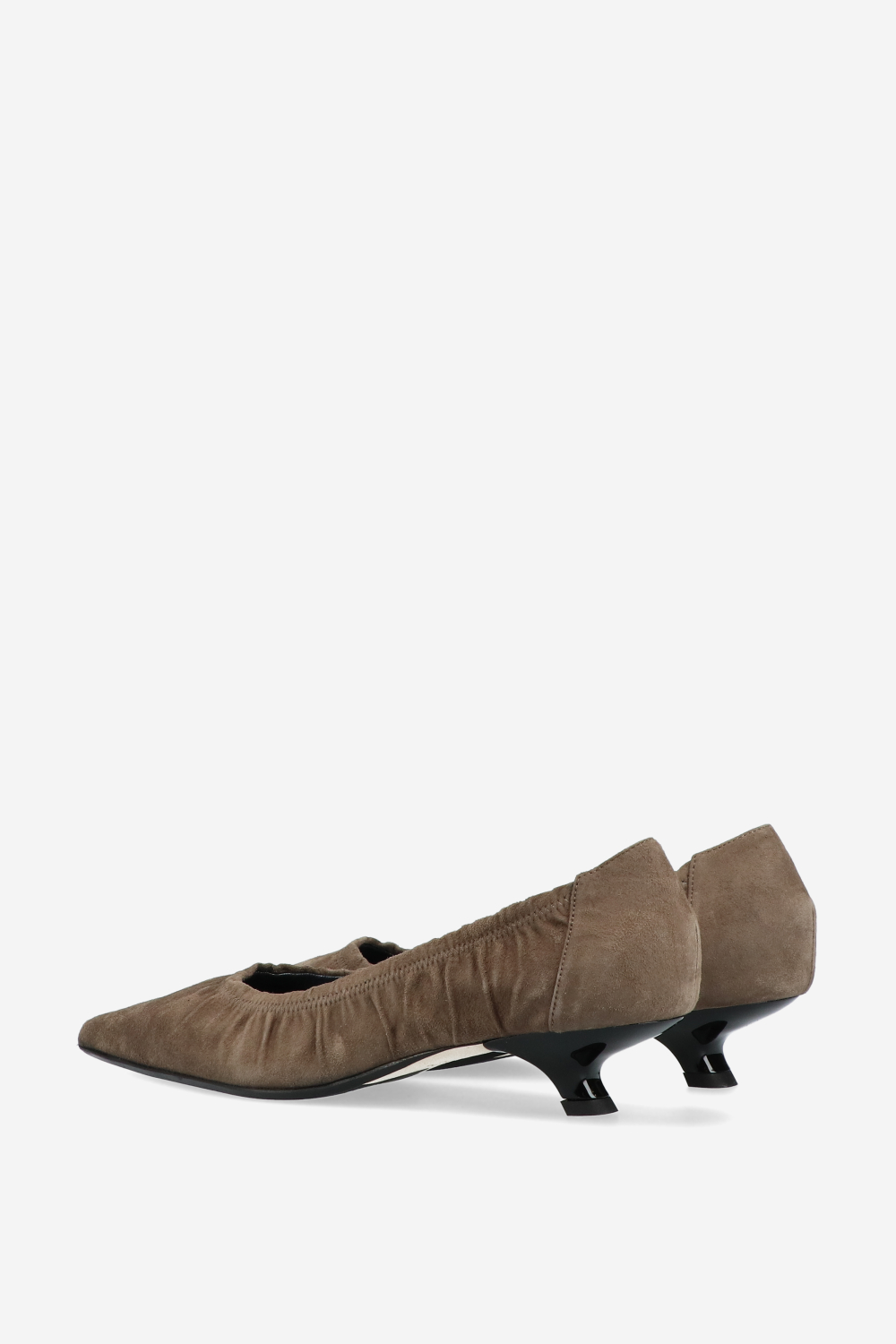 Dammage suede pumps