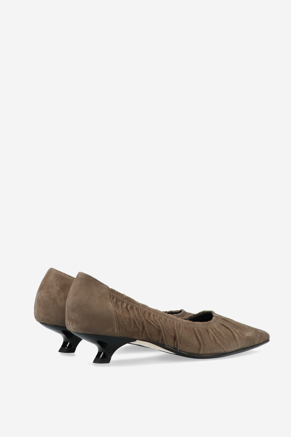 Dammage suede pumps