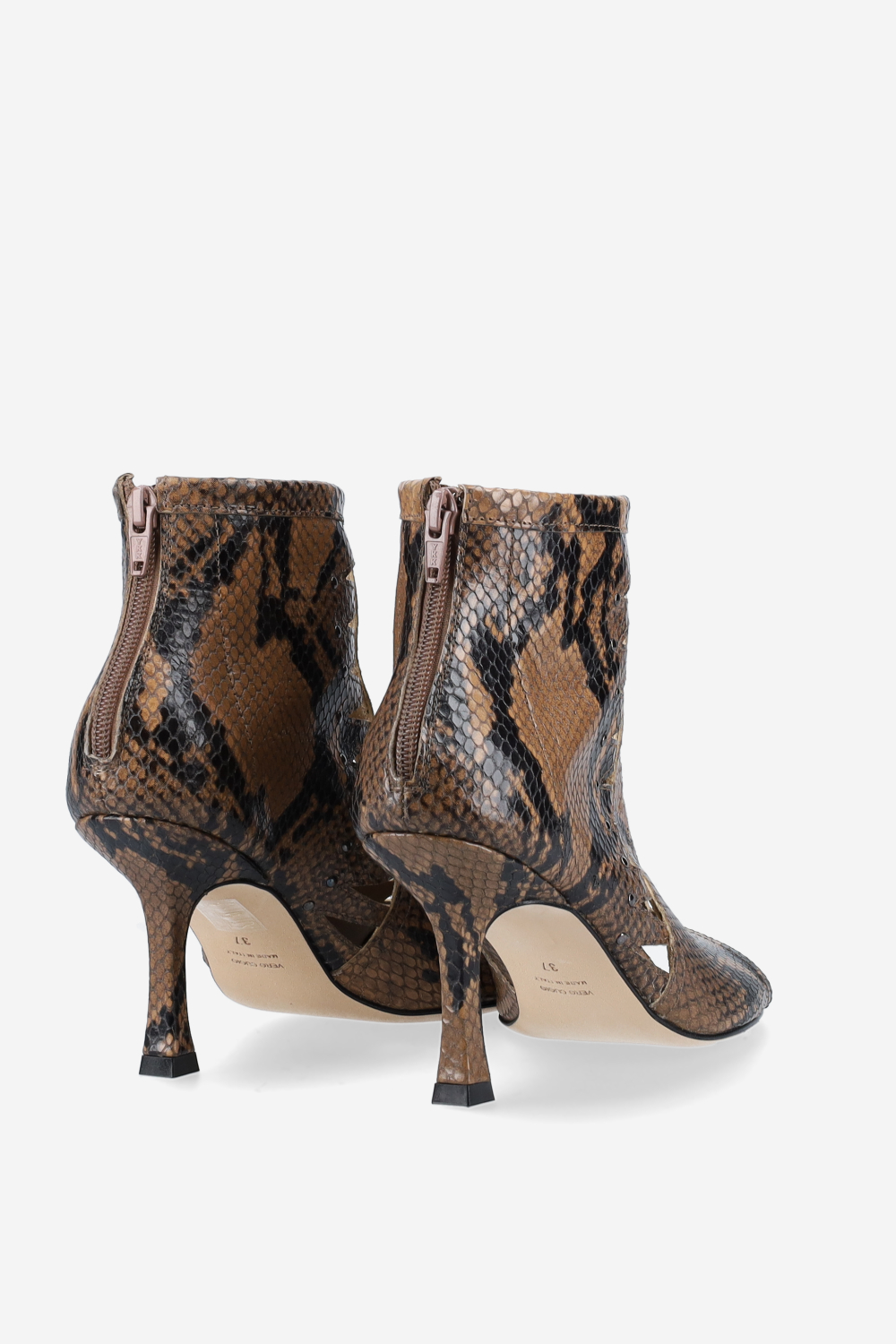 Blue light pitone heels