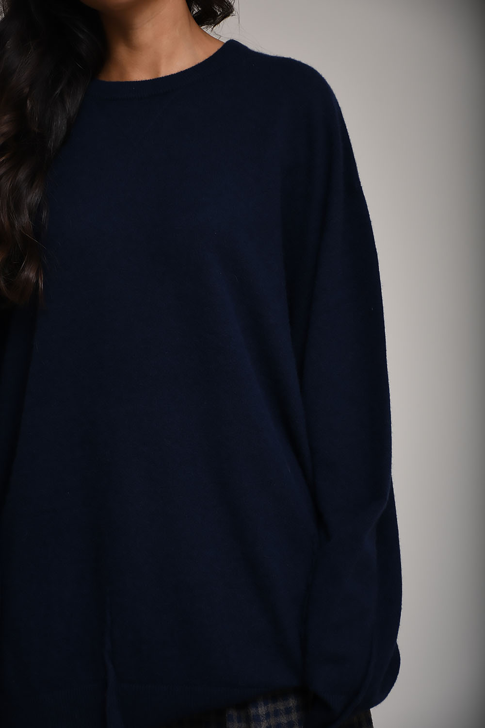 Round cash-wool oversized sweater