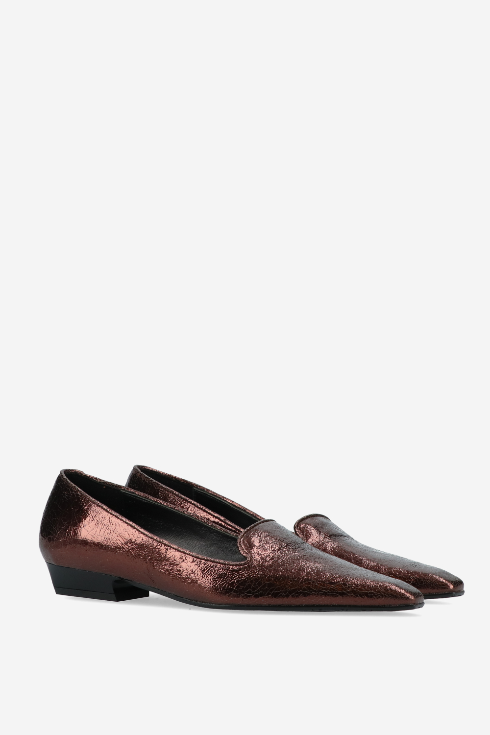 Crinkle leather loafers