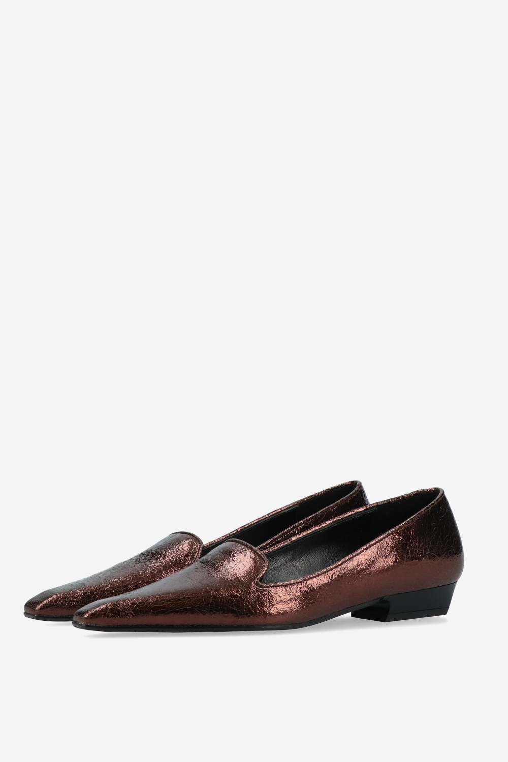 Crinkle leather loafers