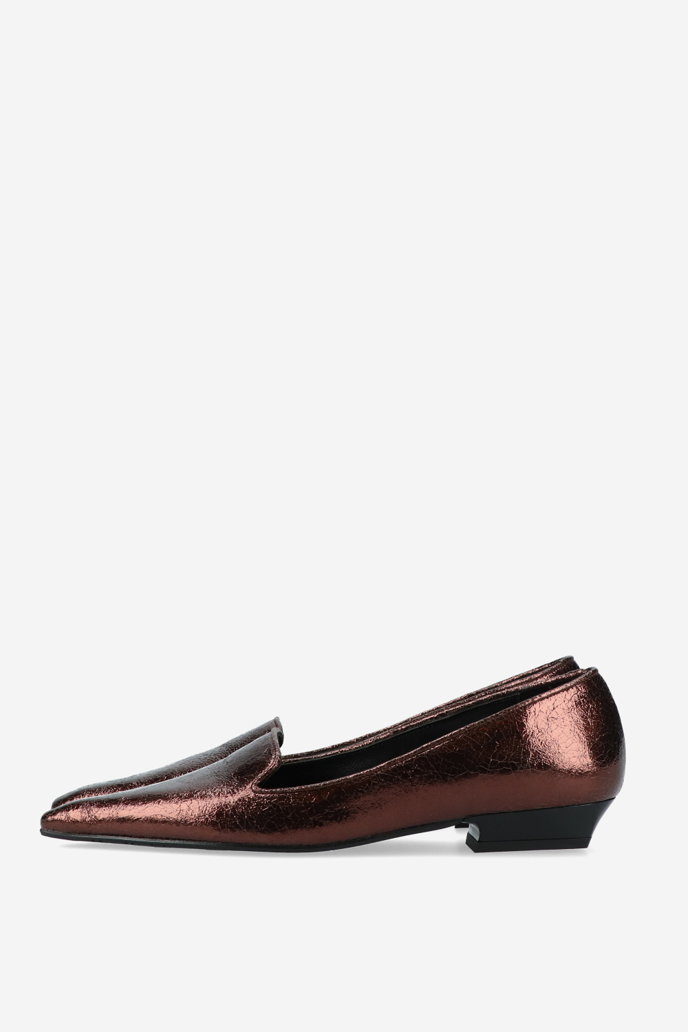 Crinkle leather loafers