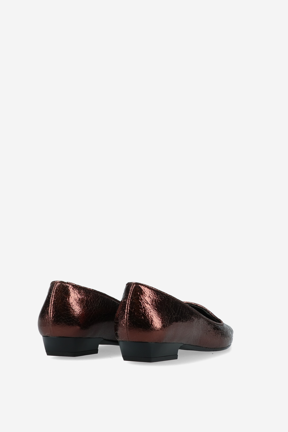 Crinkle leather loafers