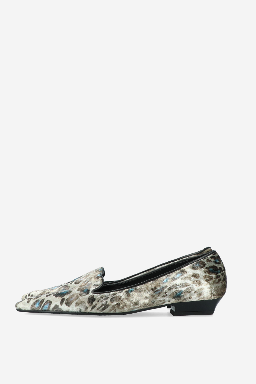 Velvet printed loafers