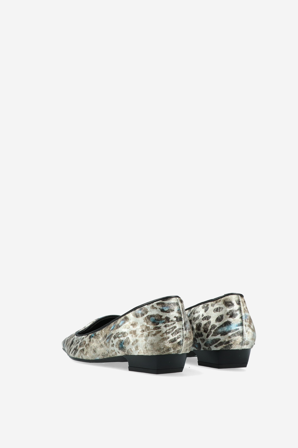 Velvet printed loafers