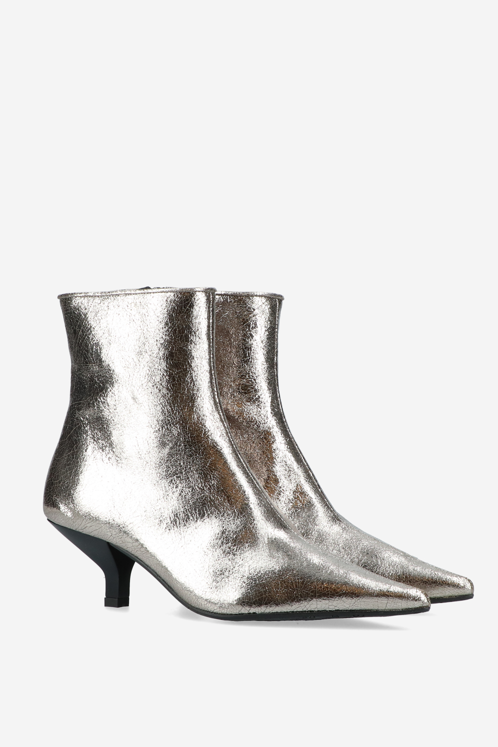 Craquele leather boots