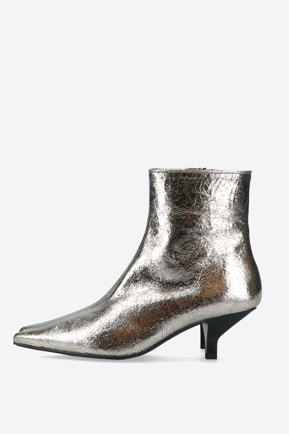 Craquele leather boots