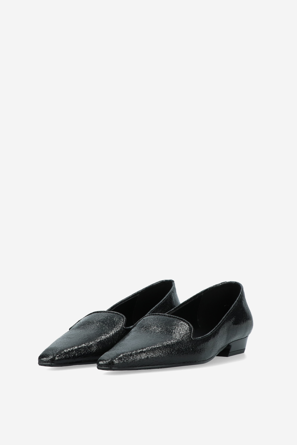 Crinkle leather loafers