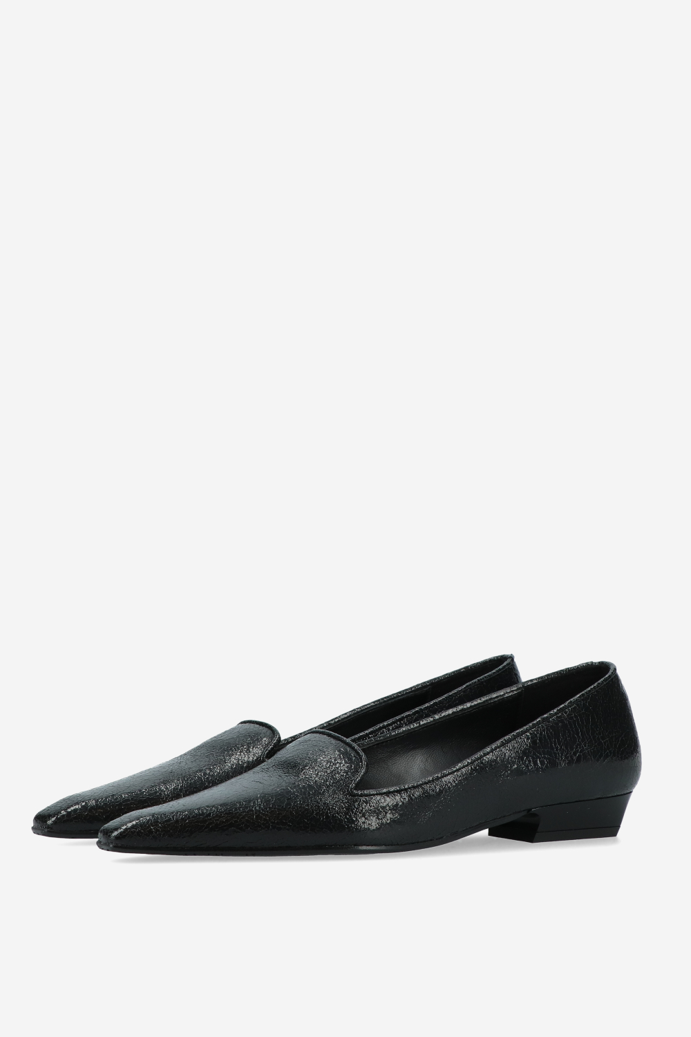 Crinkle leather loafers