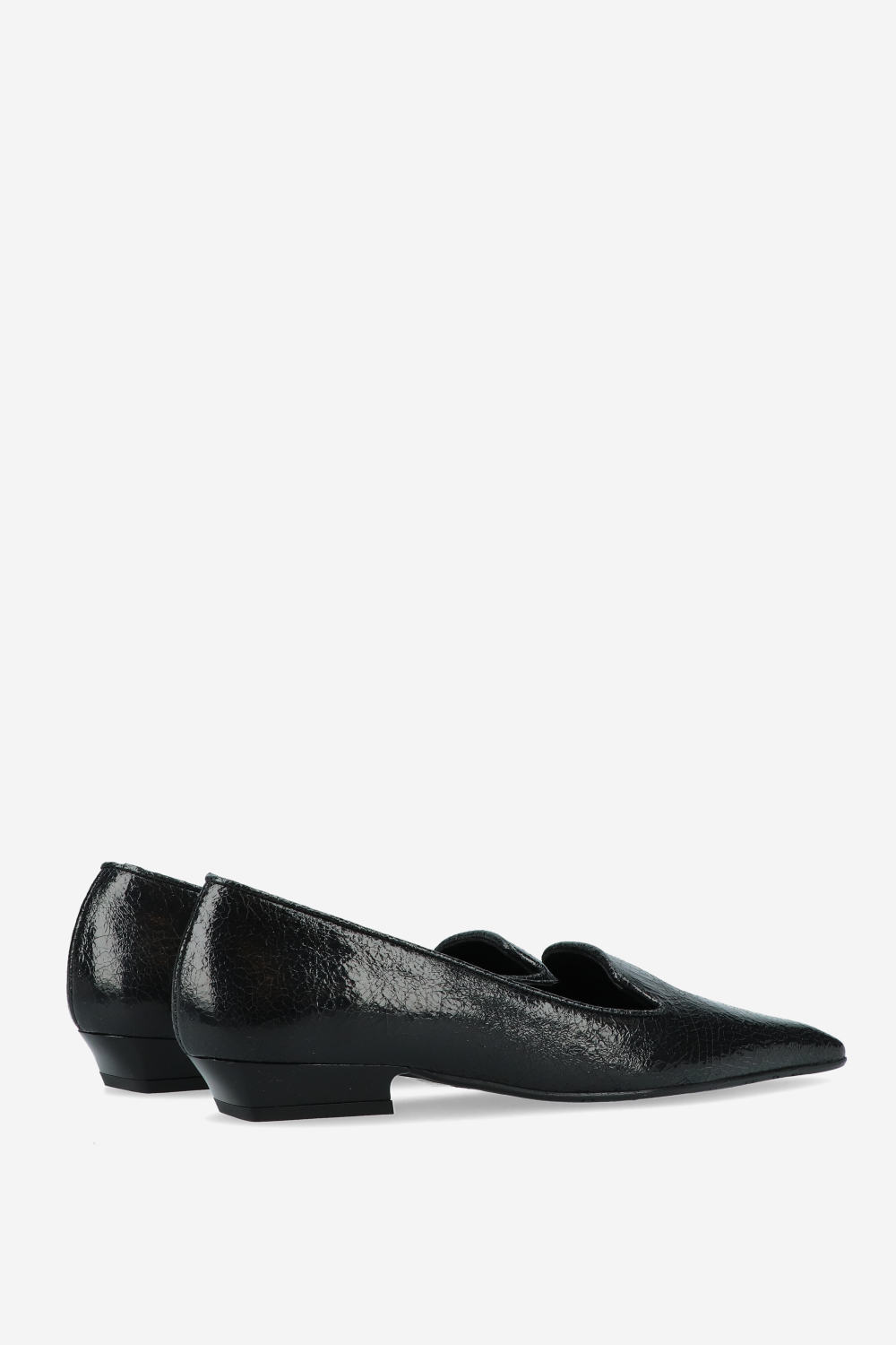 Crinkle leather loafers