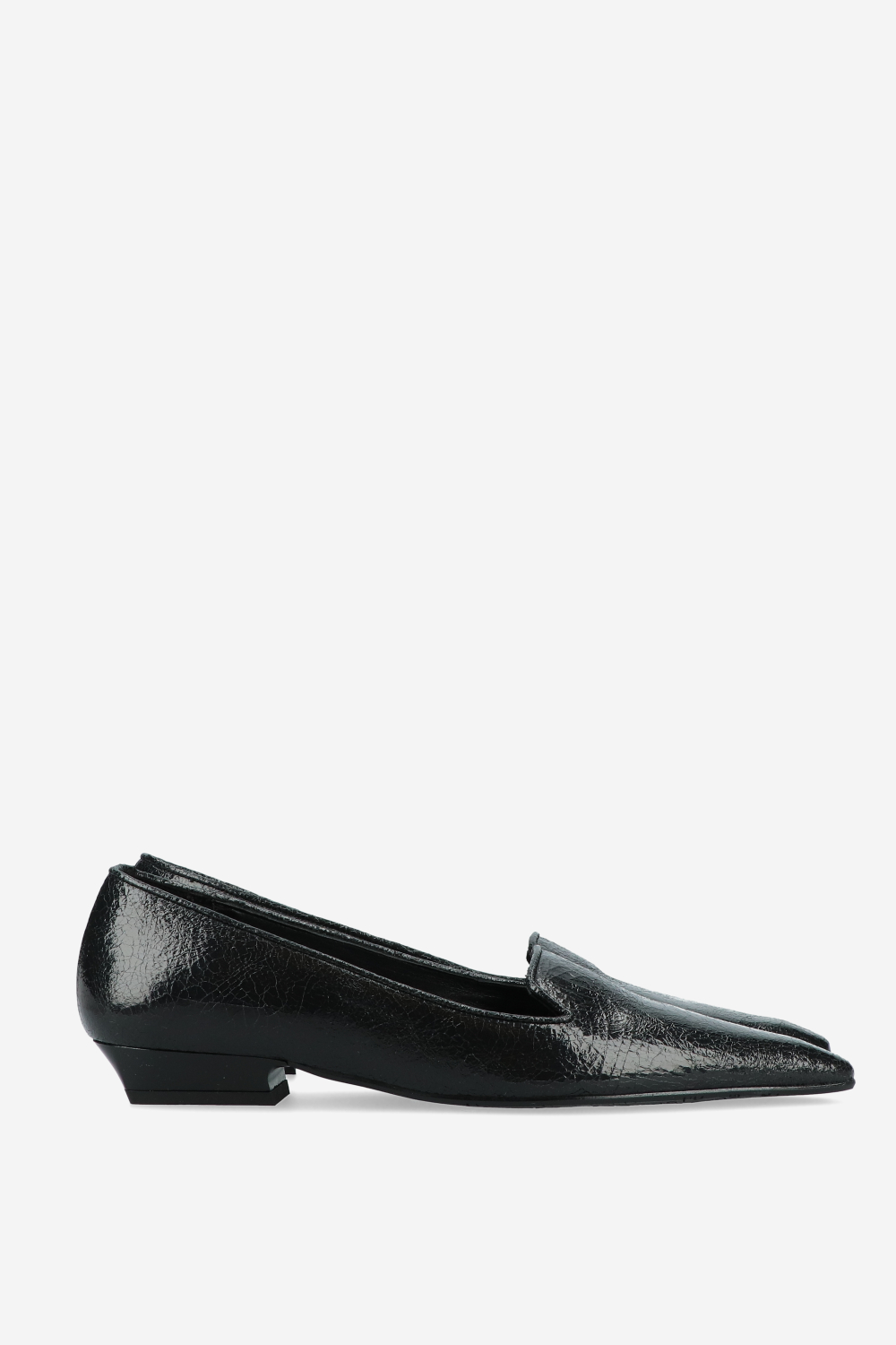 Crinkle leather loafers