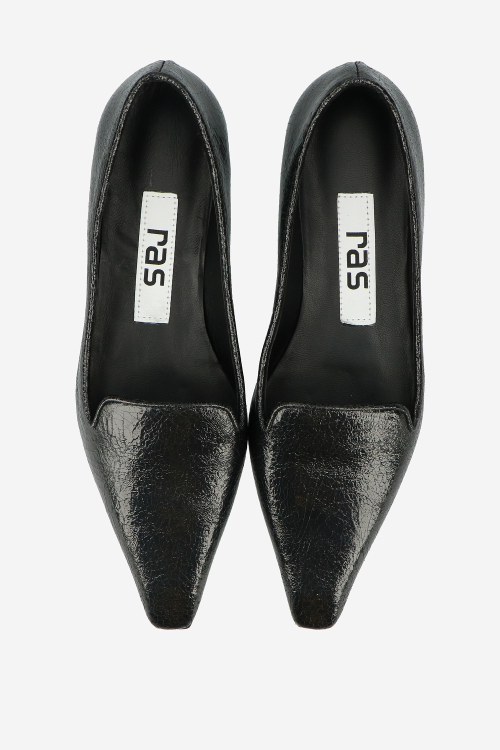 Crinkle leather loafers